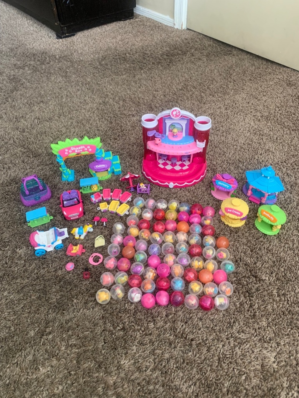 Squinkies Toy Lot Dance Stage Zoo Animals People Accessories